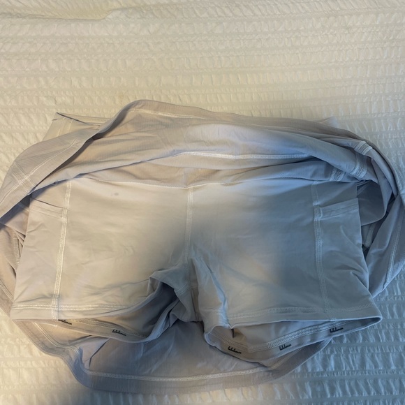 white lulu tennis skirt - Picture 4 of 4